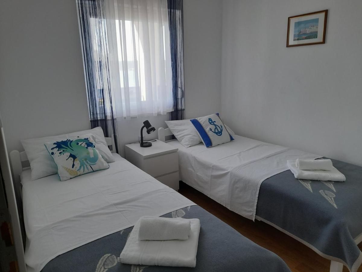 Apartman Prvi Red Do Mora Свети-Филип-и-Яков Экстерьер фото