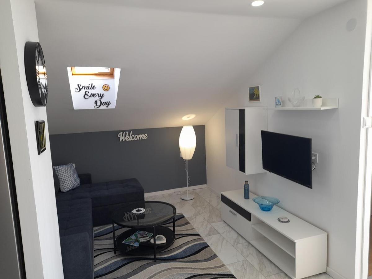 Apartman Prvi Red Do Mora Свети-Филип-и-Яков Экстерьер фото